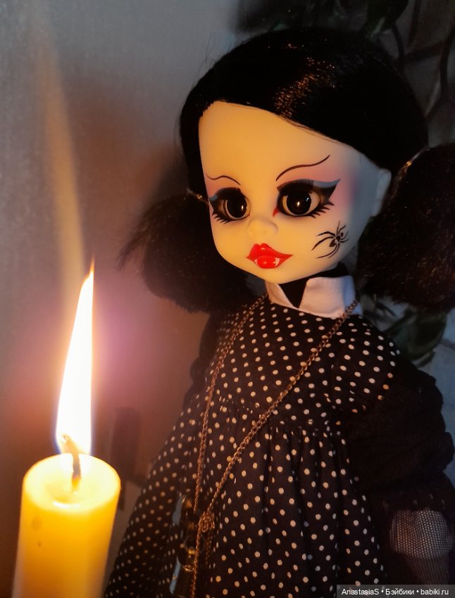 Мои испаночки "The Gothic Vamps " (фото 10)