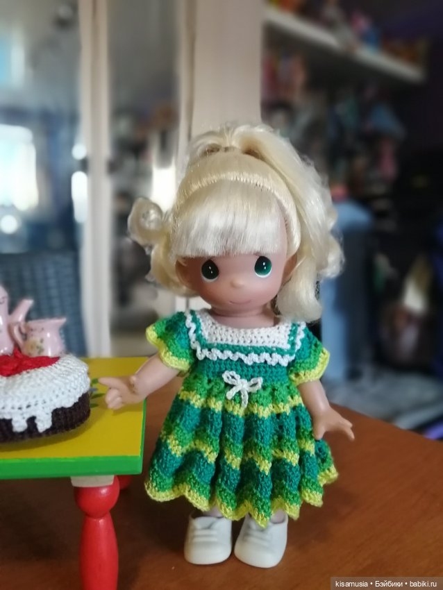 Вяжу для любимых кукол — Одежда и обувь для кукол своими руками: фото