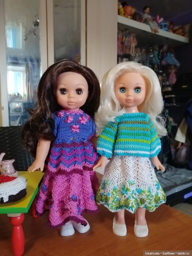 Вяжу для любимых кукол — Одежда и обувь для кукол своими руками: фото