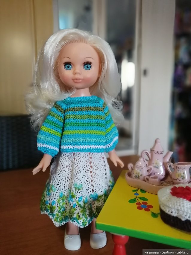 Вяжу для любимых кукол — Одежда и обувь для кукол своими руками: фото