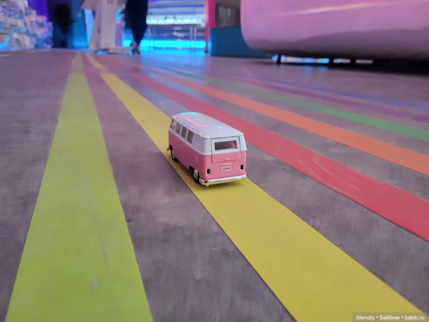 В гости к "потомкам" — Интересные игрушки и фигурки (разное): редкие