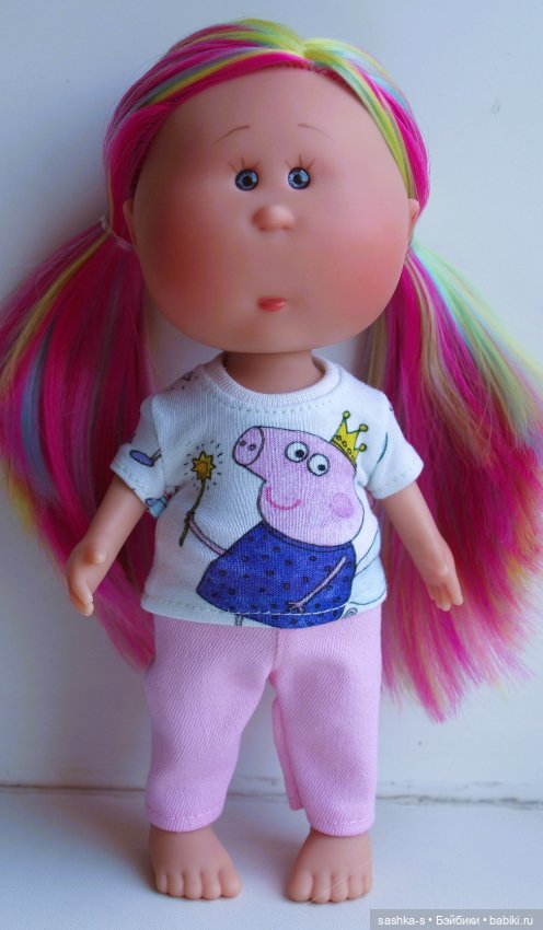 Срочно одела Мини-Мий — Куклы Nines d'Onil (Нинес): Миа (Mia) (фото 7)