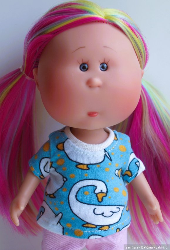 Срочно одела Мини-Мий — Куклы Nines d'Onil (Нинес): Миа (Mia)