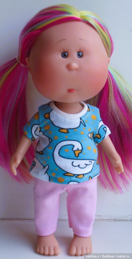 Срочно одела Мини-Мий — Куклы Nines d'Onil (Нинес): Миа (Mia)