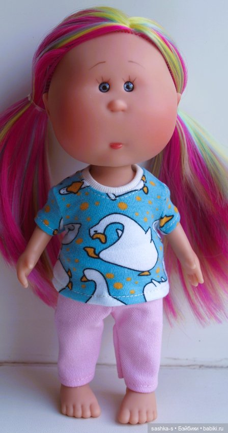 Срочно одела Мини-Мий — Куклы Nines d'Onil (Нинес): Миа (Mia)