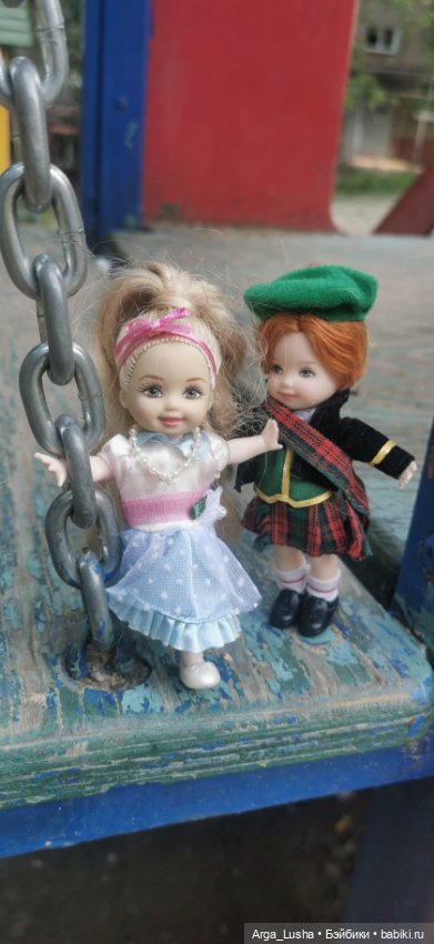 Прекрасные соцветия или прогулки с разными куклами