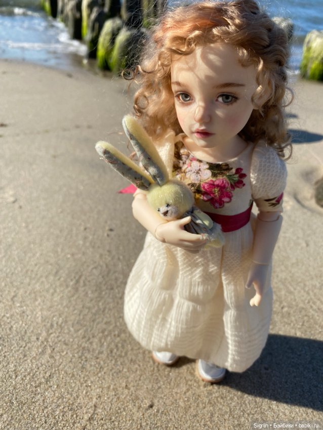 Как юная барышня на море отдыхала (фото 7)