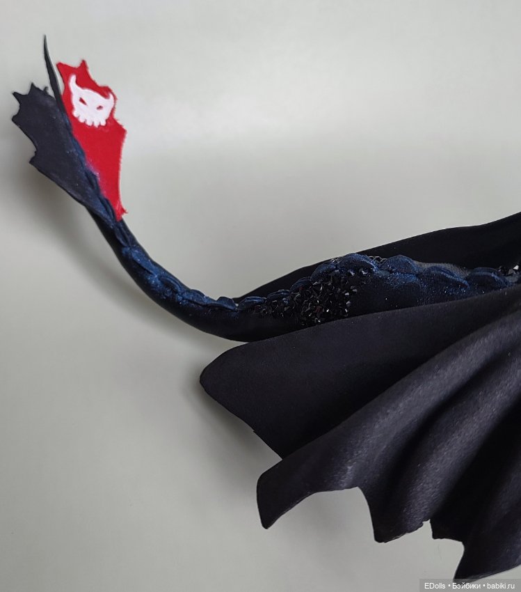 Как приручить дракона? Только любовью и лаской (фото 4)