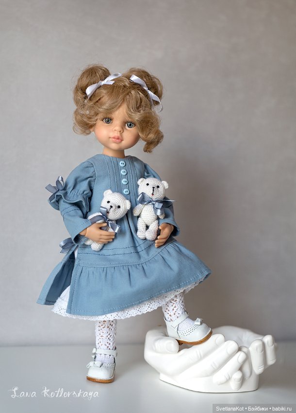 Дамы в голубом — Куклы Ruby Red (Руби Ред) Fashion Friends: Siblies (фото 3)