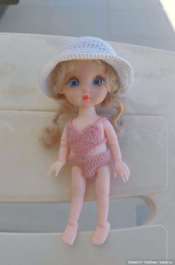 Загораем у бассейна — Куклы Baboliy (Баболи (фото 10)