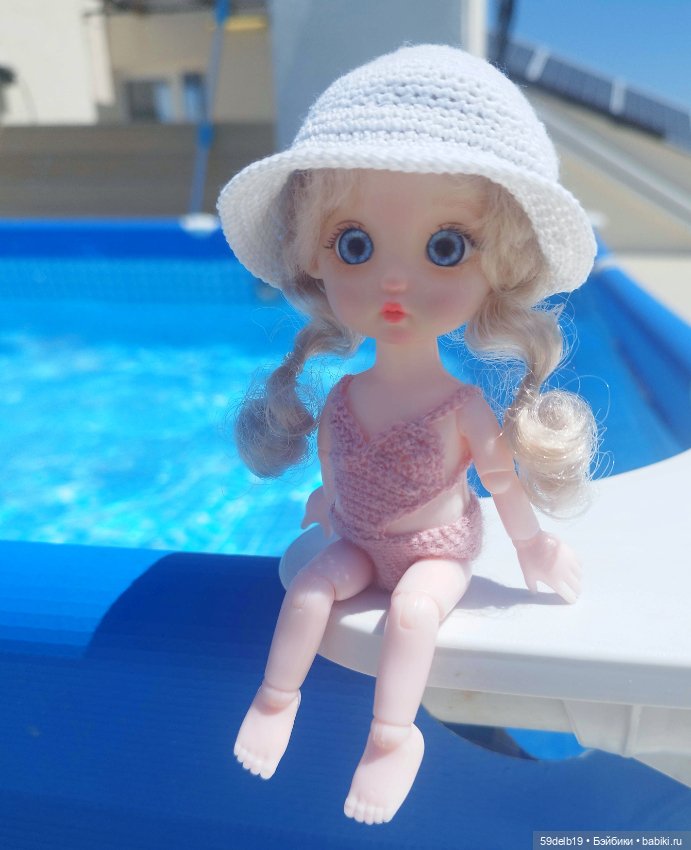 Загораем у бассейна — Куклы Baboliy (Баболи (фото 2)
