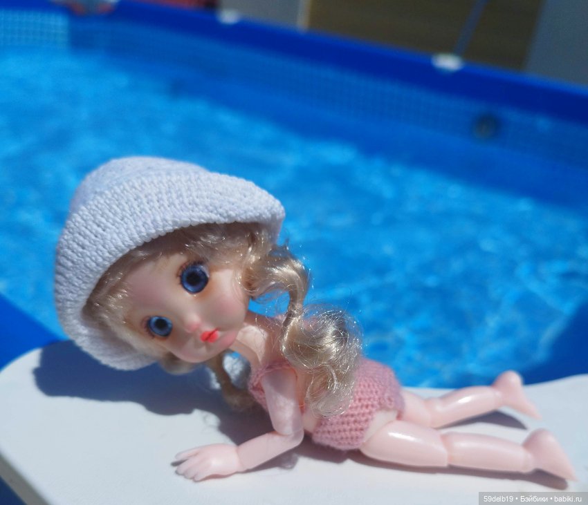 Загораем у бассейна — Куклы Baboliy (Баболи
