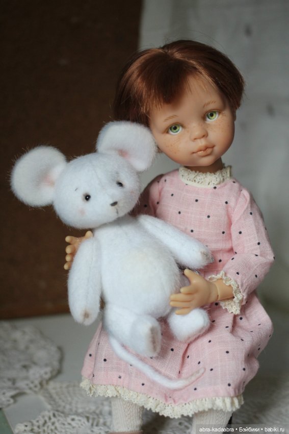 Куколкам тоже нужны игрушки