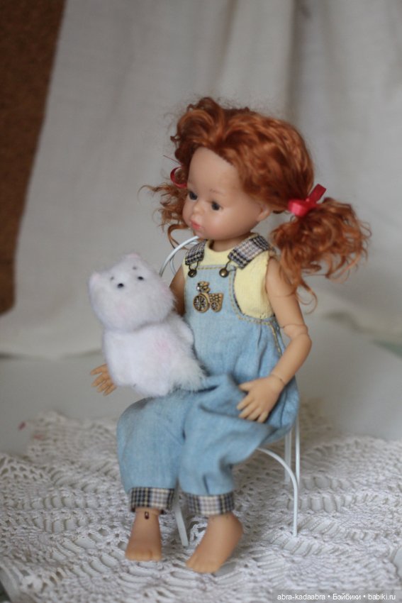 Куколкам тоже нужны игрушки