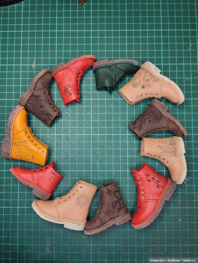 Гравировка на обуви для кукол (фото 9)