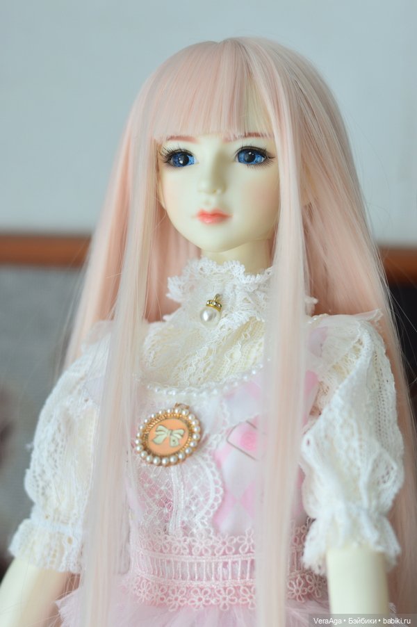 "Синичка"- шарнирная кукла Xinyi формата 1/3