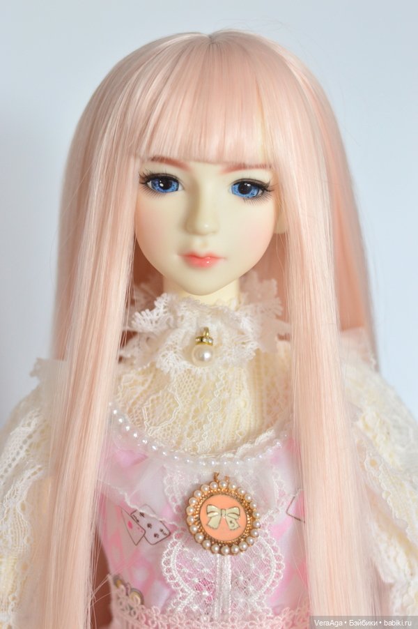 "Синичка"- шарнирная кукла Xinyi формата 1/3