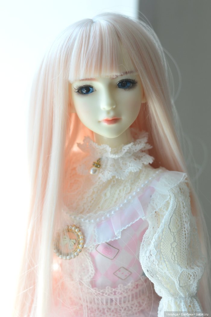 "Синичка"- шарнирная кукла Xinyi формата 1/3