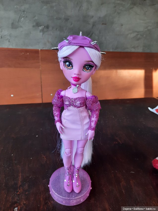 Эксперименты с глазами — Куклы Rainbow High (Рейнбоу Хай