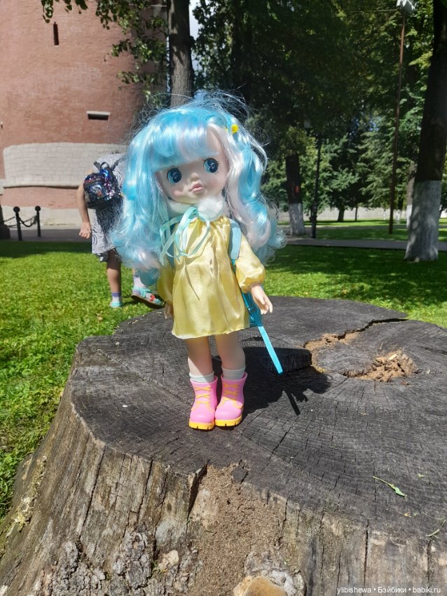 Азиаточка Амооооор или путешественница (фото 2)