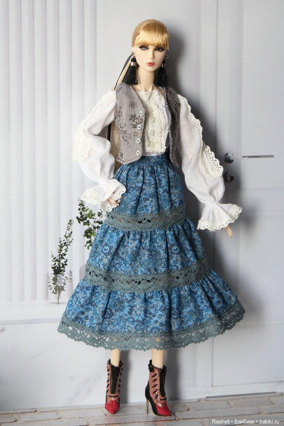 Летние платья в небесных тонах (фото 10)