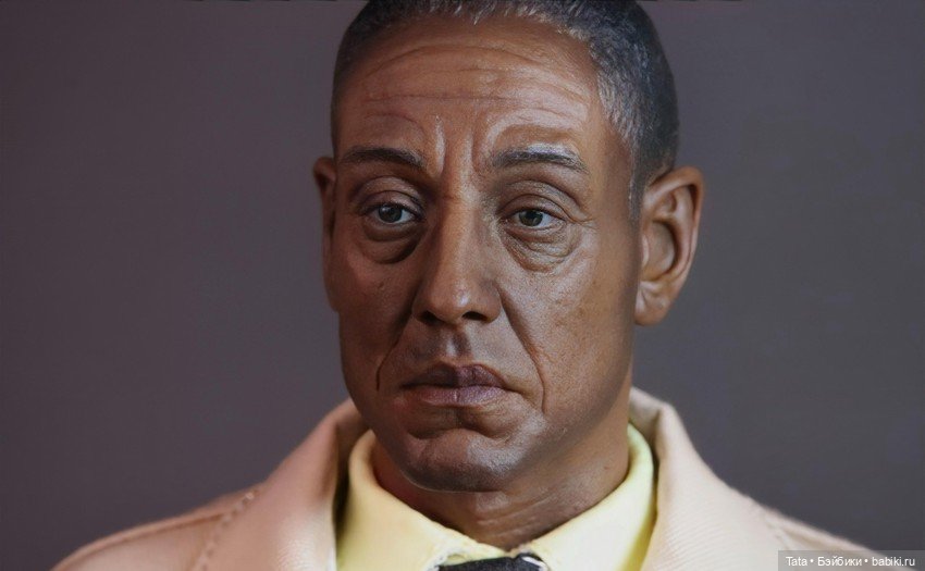 Фигурка Густаво Фринга от Present Toys (фото 6)