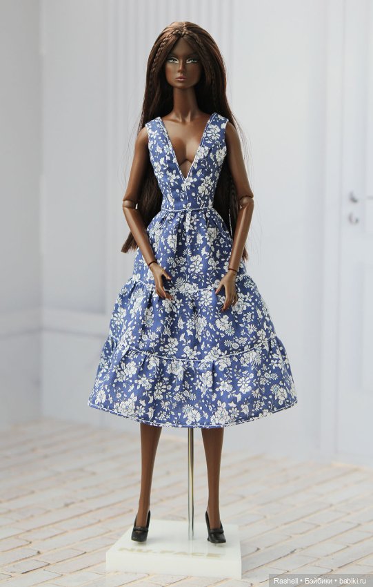 Летние платья в небесных тонах (фото 8)