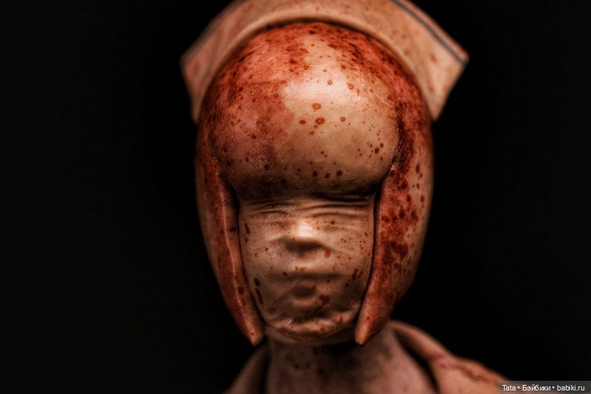 Старшая медсестра в масштабе 1/6 от IconiQ Studios