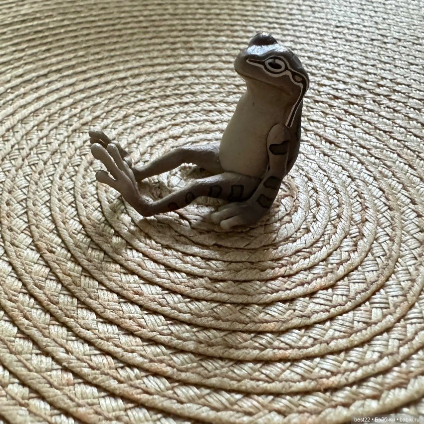 Главный 🐸 по цветочкам — Коллекционные фигурки (разное): животные