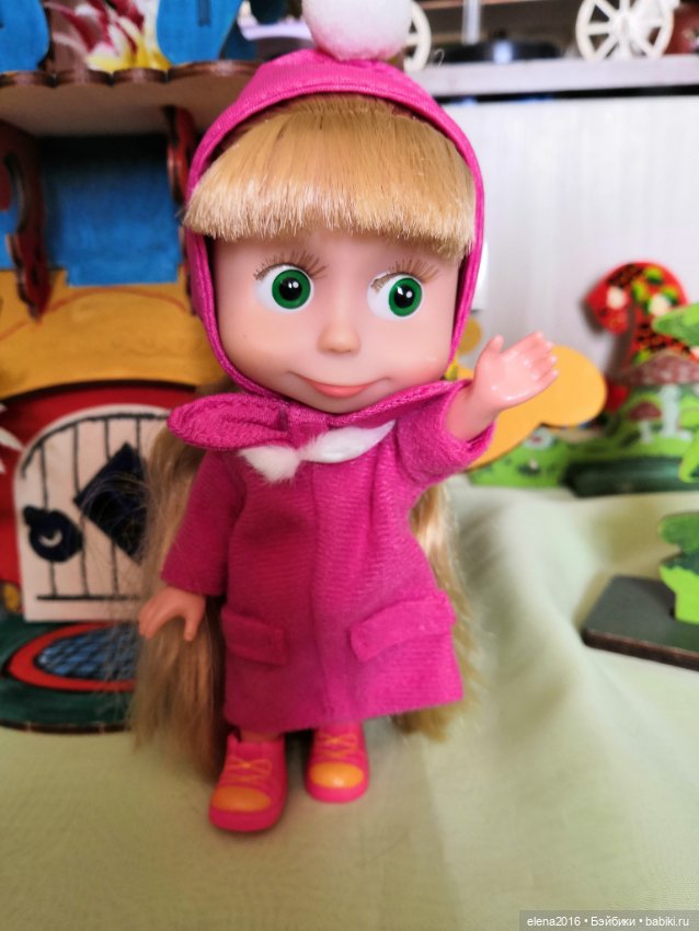 Зимняя Машка — Куклы Маша и Медведь (Simba): Маша в кармашке