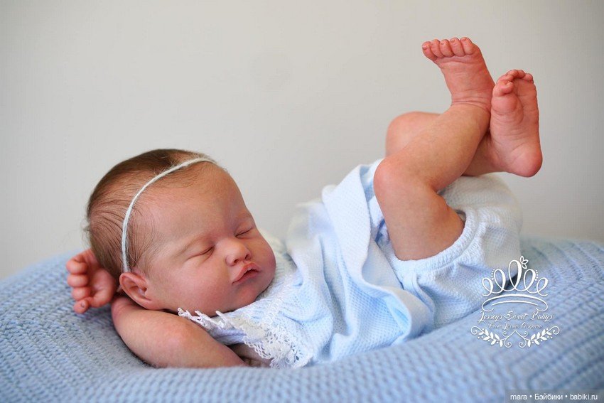 Angelina скульптора Shi Mrofka скульптора Jessica Casquero