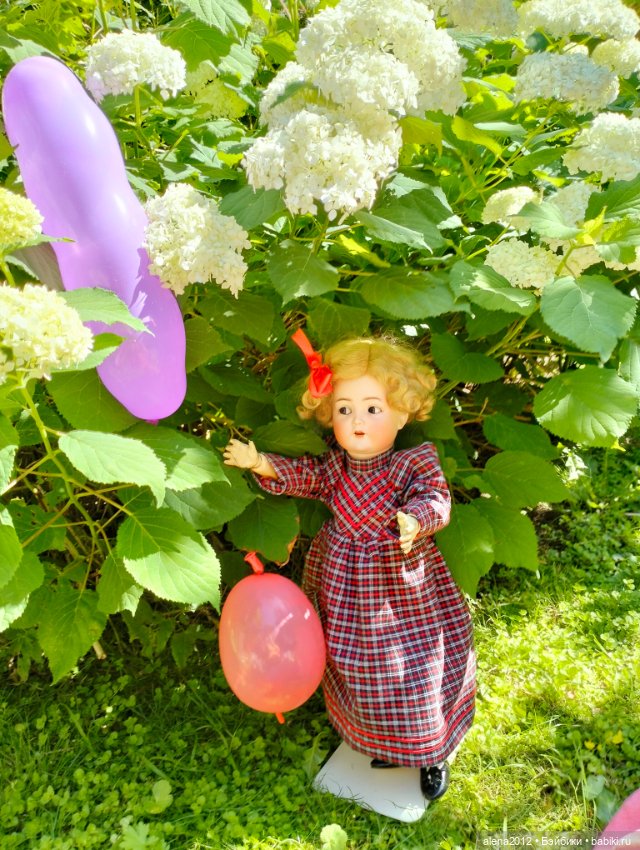 А шарик улетел — Антикварные куклы Kämmer & Reinhardt (K*R): характерные (фото 6)