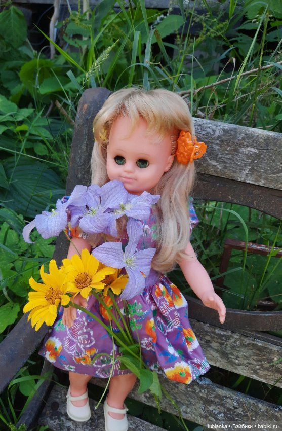 Аурелия знакомится с садом