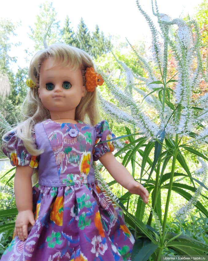 Аурелия знакомится с садом (фото 9)