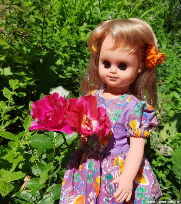 Аурелия знакомится с садом