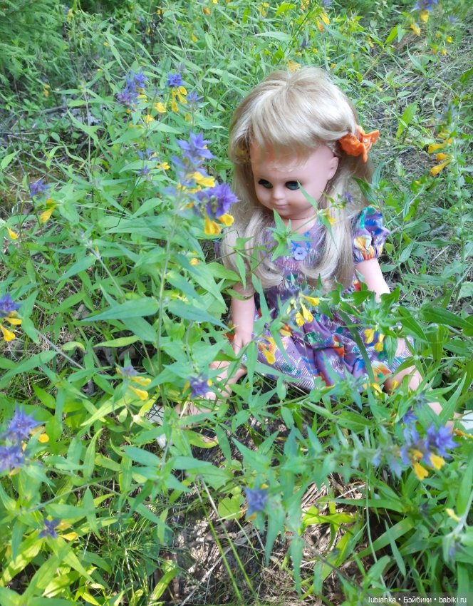 Аурелия знакомится с садом