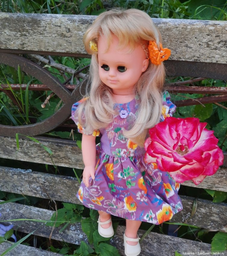 Аурелия знакомится с садом