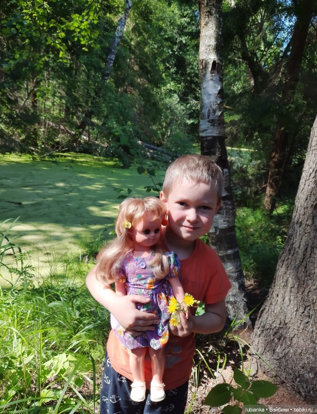 Аурелия знакомится с садом