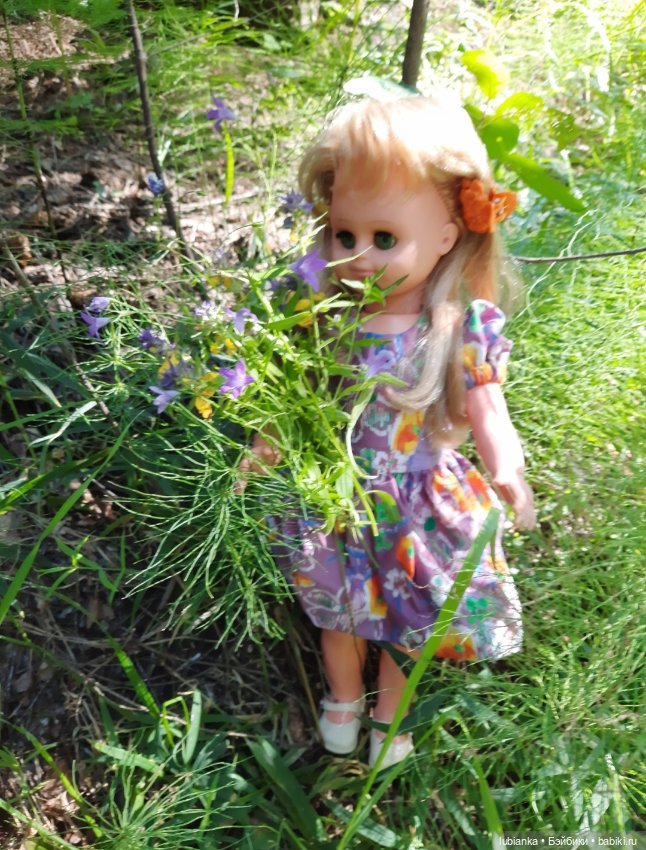 Аурелия знакомится с садом