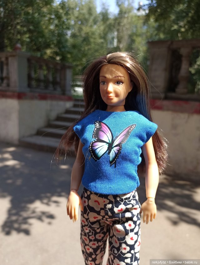 Энни на прогулке — Аналоги Барби и куклы 1/6: клоны 90