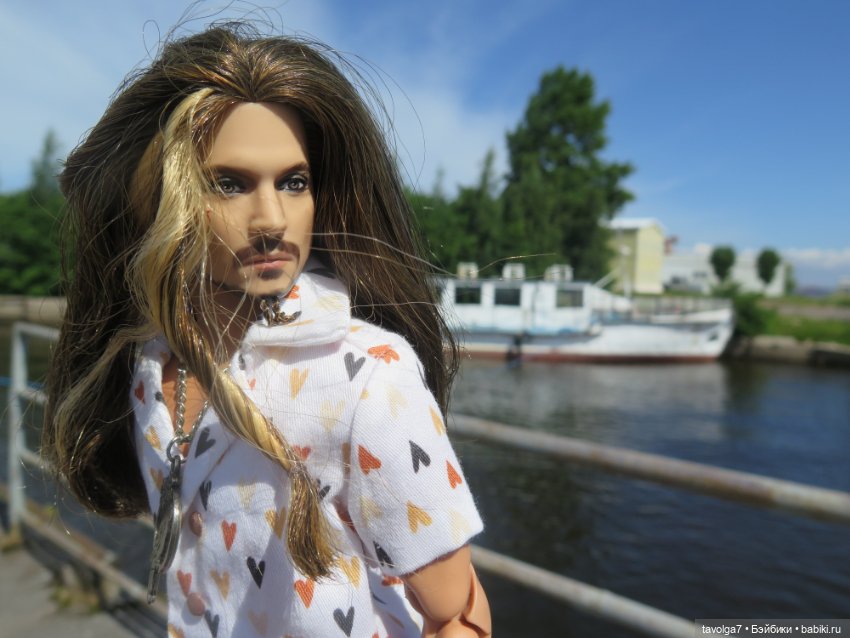 "Я просыпаюсь и вспоминаю. Мы разрушили город?"