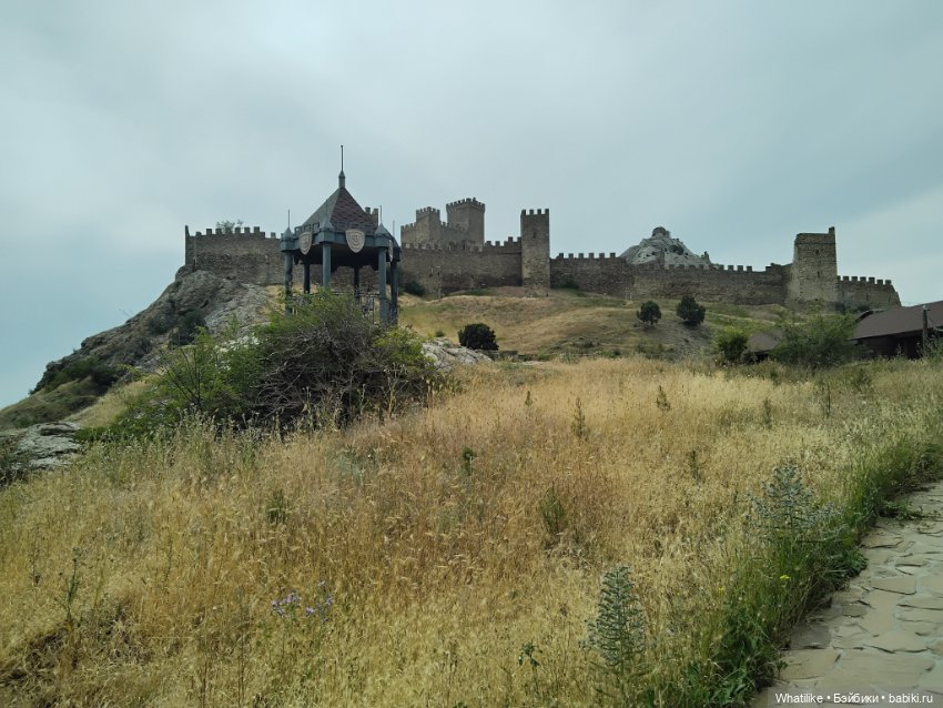 Прогулки по Крыму. Древний Сурож