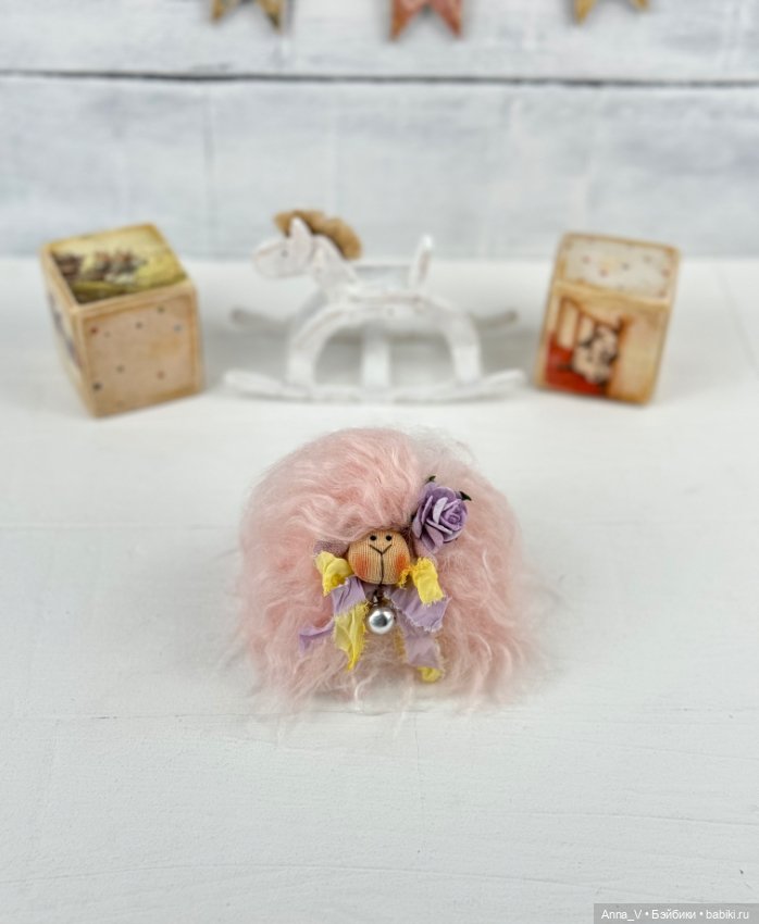 Мини овечка Дуся — Текстильные игрушки и примитивы: кофейные (фото 3)