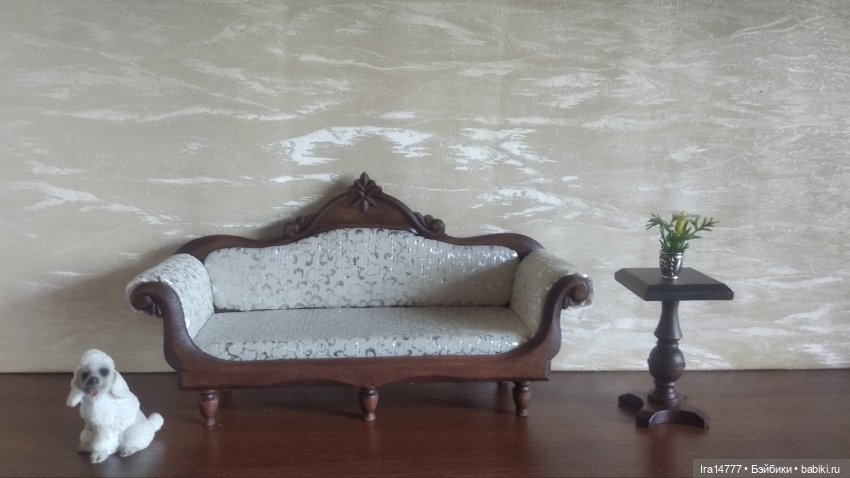 Весь ассортимент диванчиков для ваших малышек ростом до 18 см