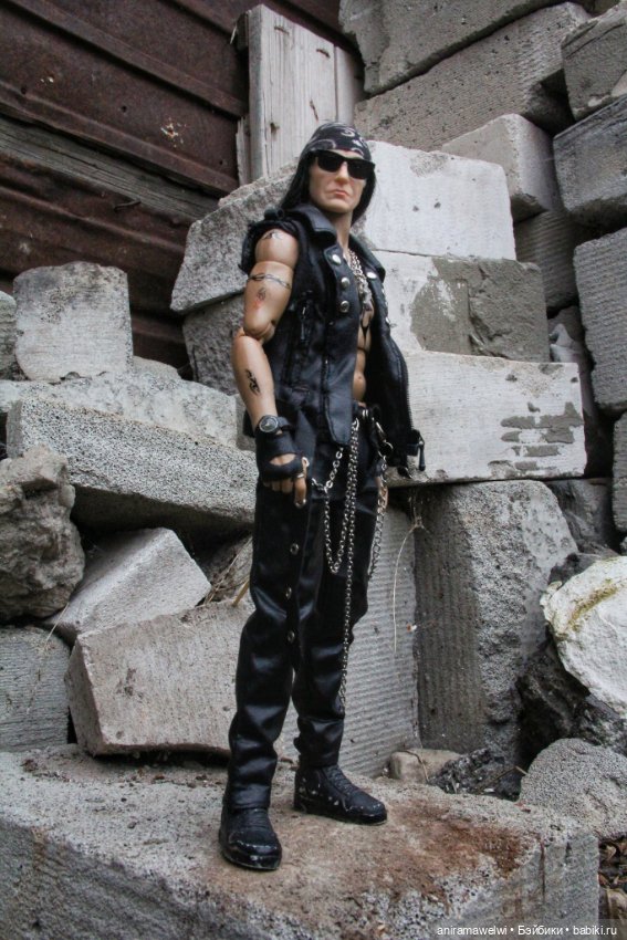 Назгулы. Фотосет на развалинах