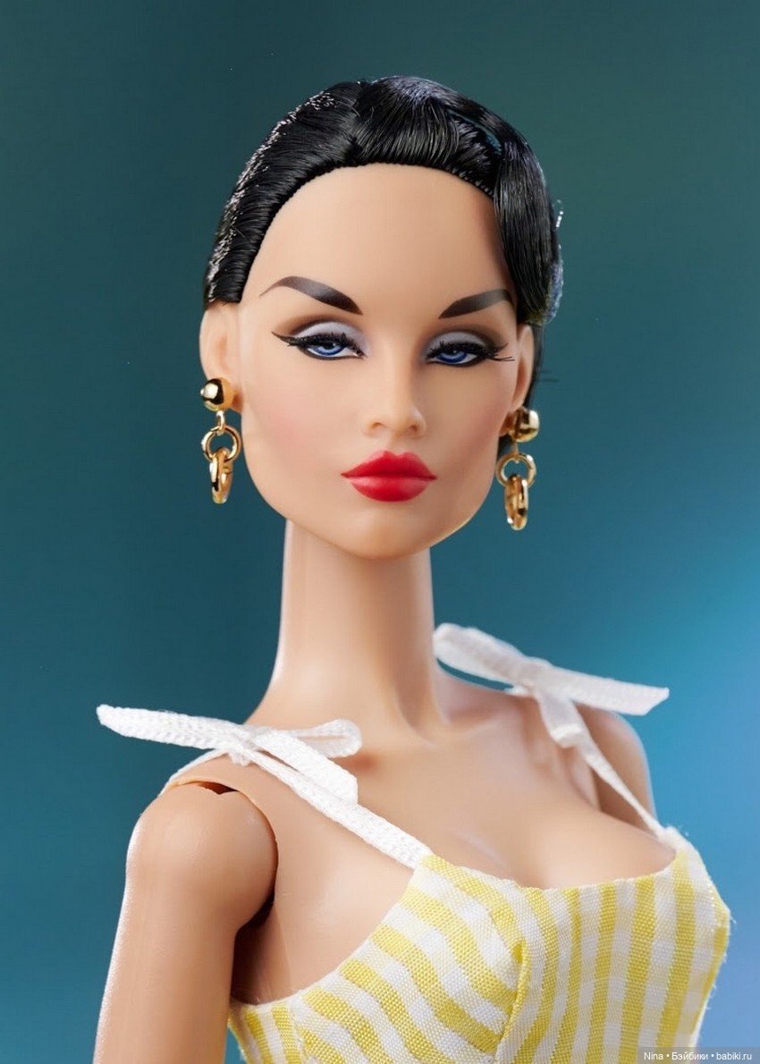 Summertime Outing - Evelyn Weaverton