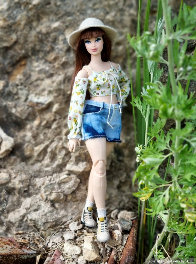 Барби Пышки в летних образах (фото 8)