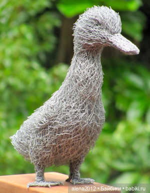 Шедевры из проволоки и коряг от художника Ивана Ловатта (фото 8)