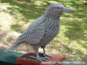 Шедевры из проволоки и коряг от художника Ивана Ловатта