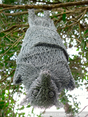 Шедевры из проволоки и коряг от художника Ивана Ловатта